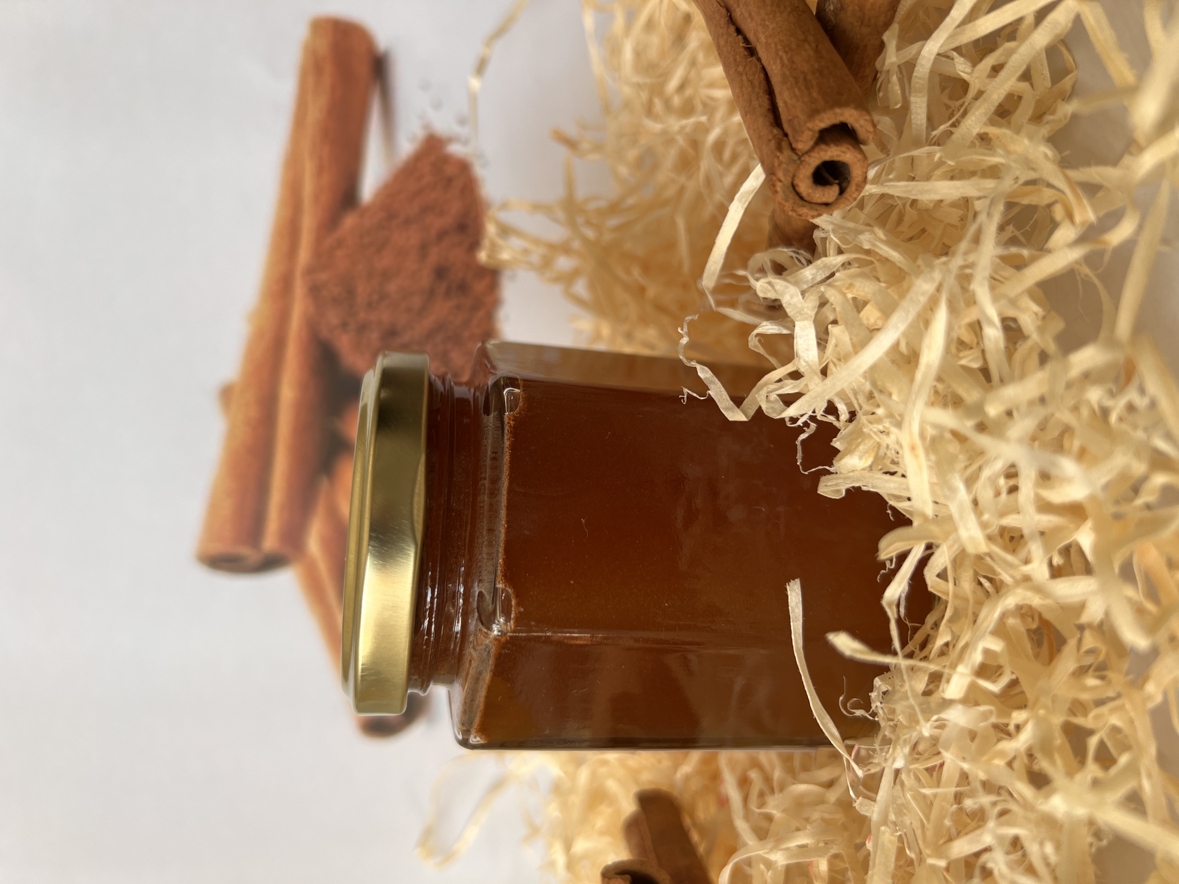 Cinnamon Infused Honey 250g